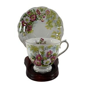 Royal Albert Bone China Wild Rose Teacup Saucer Set England Floral Gold Trim